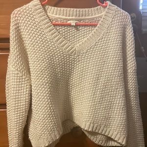 White cream sweater